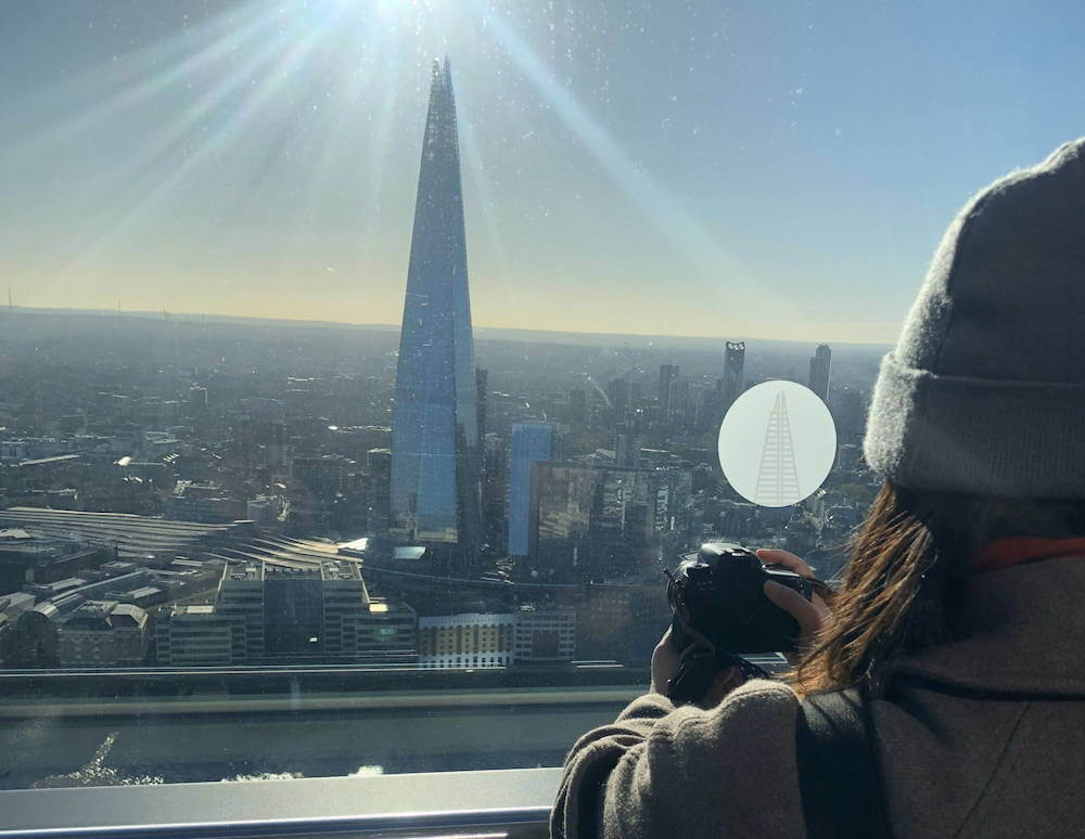 ロンドンのスカイガーデンから、EUで一番高いビル「シャード」を撮影